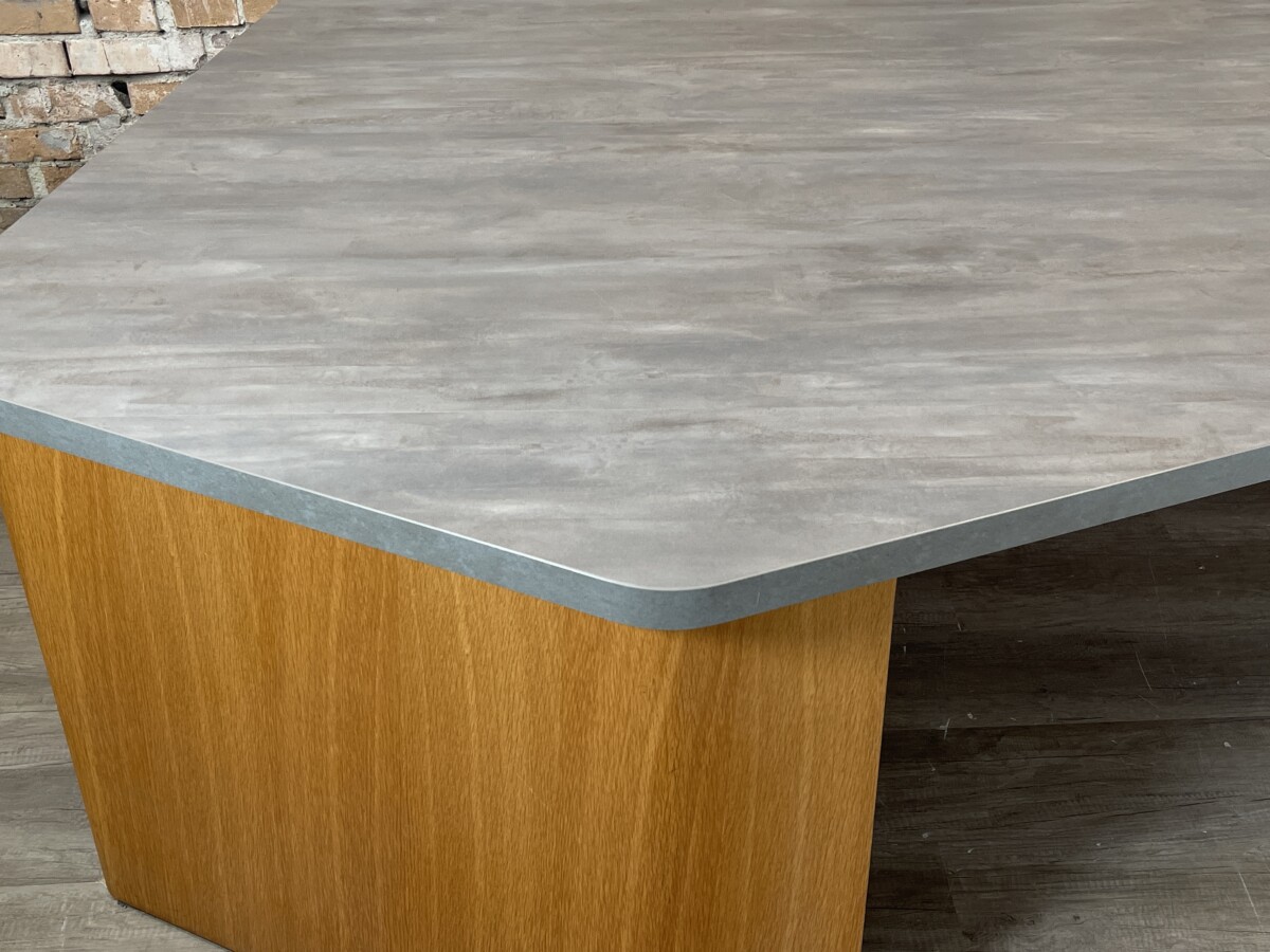 Grote Design Tafel – Bild 2