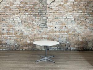 fritz-hansen-a222-wit-theresales